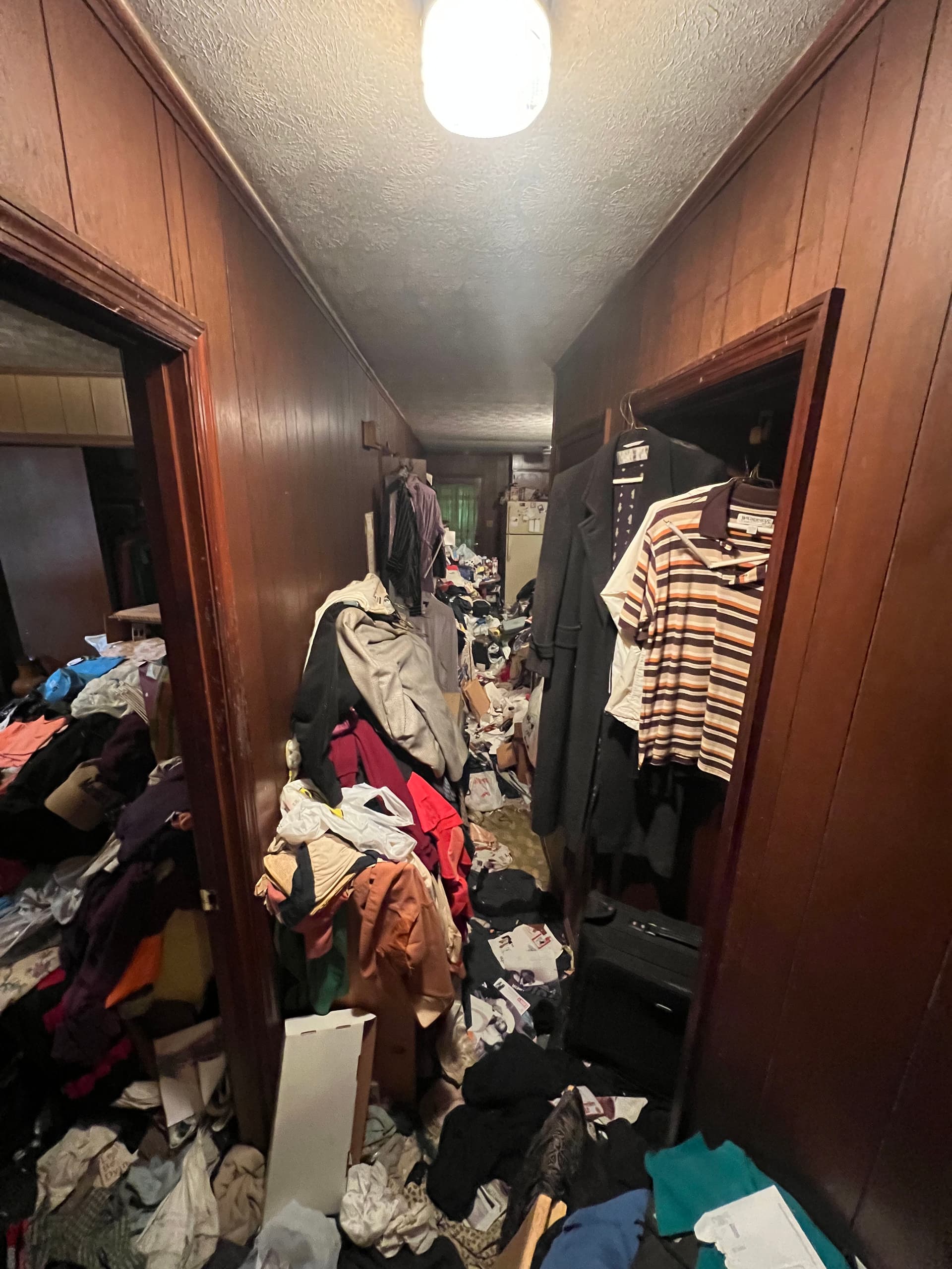 Gallery photos for Full House Hoarder Cleanout Done Right, Room by Room: Image #2